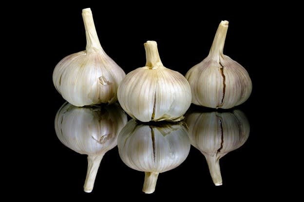 garlic odours in the home